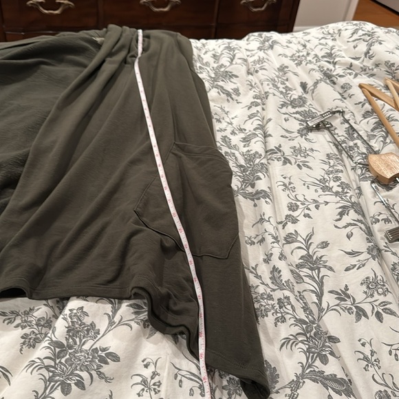 CuddlDuds Long Open Asymmetrical Cardigan - Picture 6 of 6